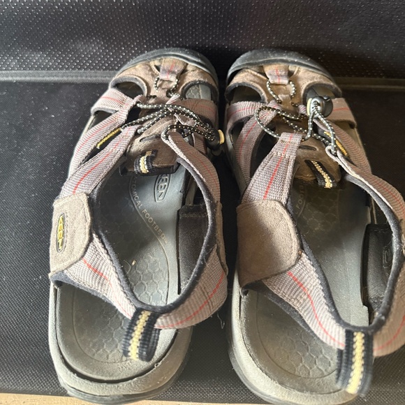Keen Newport H2 Sport Sandals, Men’s Size 10.5 Brown, Gray with Red Accents - Picture 6 of 8